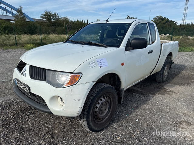 2007 Mitsubishi L200 4x4 Pickup - Pick up: foto 2 2007 Mitsubishi L200 4x4 Pickup - Pick up: foto 2