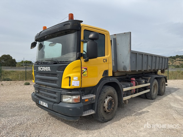2008 Scania P380 6x4 Camion Amplirol 6x4 Roll-Off Truck - Kamion vetëngarkues: foto 2 2008 Scania P380 6x4 Camion Amplirol 6x4 Roll-Off Truck - Kamion vetëngarkues: foto 2