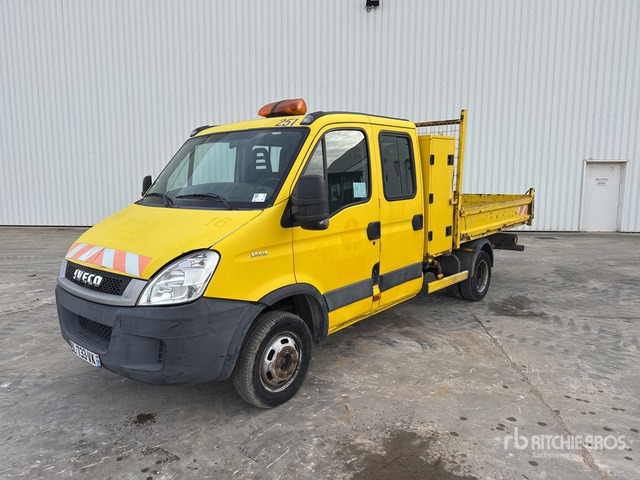 2011 Iveco 35C13 4x2 Camion Benne S/A Dump Truck - Kamioncine vetëshkarkuese, Kamioncine dopio kabinë: foto 2 2011 Iveco 35C13 4x2 Camion Benne S/A Dump Truck - Kamioncine vetëshkarkuese, Kamioncine dopio kabinë: foto 2