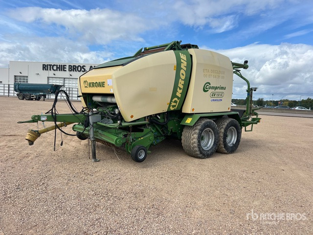 2012 Krone Comprima CV150XC Presse Enrubanneuse 2 Essieux T/A Round Baler - Dengmbledhëse e rrumbullakët: foto 2 2012 Krone Comprima CV150XC Presse Enrubanneuse 2 Essieux T/A Round Baler - Dengmbledhëse e rrumbullakët: foto 2