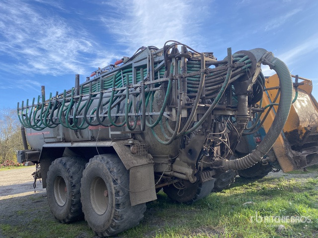 2012 Pichon TCI 18500 18500 L 15m Citerne A Lisier 2 ... Manure Tank - Cisternë pleh i lëngshëm: foto 2 2012 Pichon TCI 18500 18500 L 15m Citerne A Lisier 2 ... Manure Tank - Cisternë pleh i lëngshëm: foto 2
