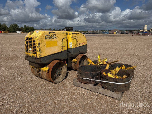 2012 Wacker RT82-SC2 Compacteur De Tranchee Pied De ... Trench Compactor - Mini rul: foto 1 2012 Wacker RT82-SC2 Compacteur De Tranchee Pied De ... Trench Compactor - Mini rul: foto 1