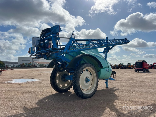 2013 Berthoud Tenor 35-37 27 m High Clearance Pulverisate ... Pull-Type Sprayer - Spërkatës me rimorkio: foto 4 2013 Berthoud Tenor 35-37 27 m High Clearance Pulverisate ... Pull-Type Sprayer - Spërkatës me rimorkio: foto 4