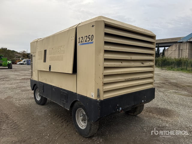 2013 Doosan 12250 25 m3/min Mobile 25000 L Compre ... Air Compressor - Kompresor ajri: foto 4 2013 Doosan 12250 25 m3/min Mobile 25000 L Compre ... Air Compressor - Kompresor ajri: foto 4