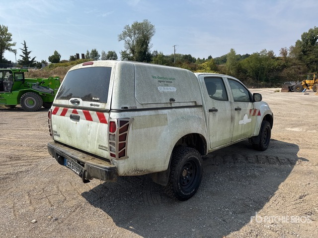 2013 Isuzu D-Max 4x4 Extended Cab (Inoperable) Pickup - Pick up: foto 4 2013 Isuzu D-Max 4x4 Extended Cab (Inoperable) Pickup - Pick up: foto 4