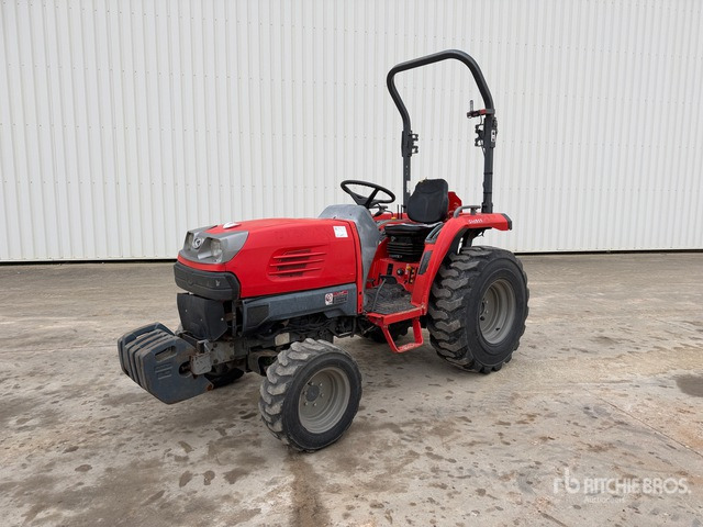 2013 Kubota STV32R 4WD Tracteur Utilitaire Utility Tractor - Minitraktor: foto 1 2013 Kubota STV32R 4WD Tracteur Utilitaire Utility Tractor - Minitraktor: foto 1