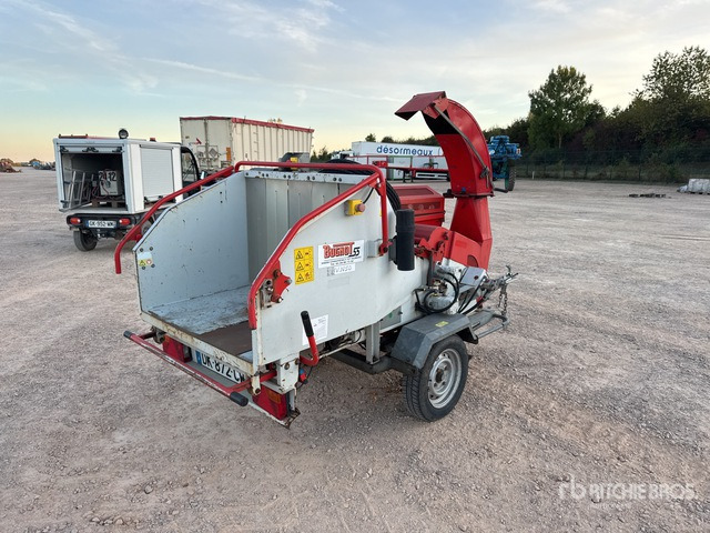 2014 Bugnot 55 BVN56 Broyeur A Vegetaux (Inoperable) Wood Chipper - Copëtuese druri: foto 4 2014 Bugnot 55 BVN56 Broyeur A Vegetaux (Inoperable) Wood Chipper - Copëtuese druri: foto 4