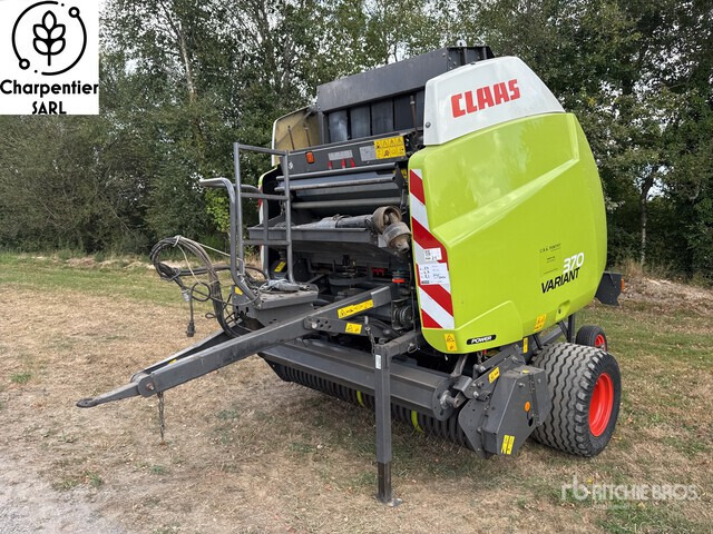 2014 Claas Variant 370 Presse A Balles Rondes 1 Essieu S/A Round Baler - Dengmbledhëse e rrumbullakët: foto 2 2014 Claas Variant 370 Presse A Balles Rondes 1 Essieu S/A Round Baler - Dengmbledhëse e rrumbullakët: foto 2