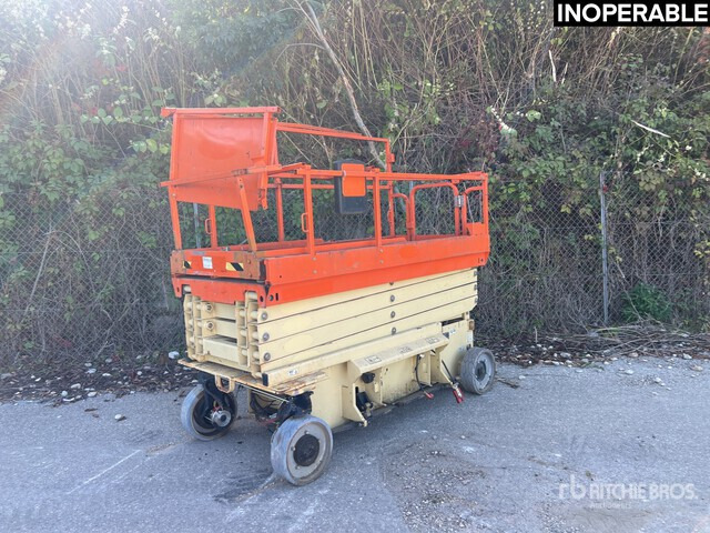 2015 JLG 3246ES Electric Nacelle Ciseaux (Inope ... Scissor Lift - Ngritës gërshërë: foto 1 2015 JLG 3246ES Electric Nacelle Ciseaux (Inope ... Scissor Lift - Ngritës gërshërë: foto 1