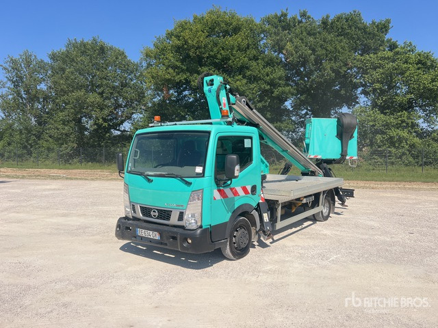 2016 Nissan Cabstar NT400 2016 Oil&Steel Scorpion 1812 16 ... Bucket Truck - Platformë ajrore e montuar në kamion: foto 2 2016 Nissan Cabstar NT400 2016 Oil&Steel Scorpion 1812 16 ... Bucket Truck - Platformë ajrore e montuar në kamion: foto 2