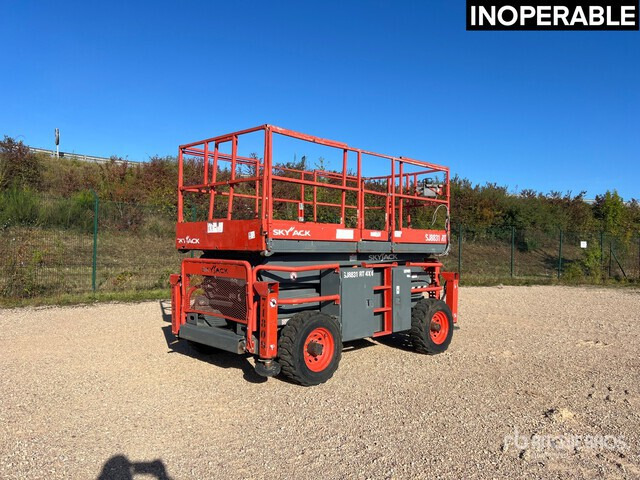 2017 Skyjack SJ8831 4x4 Nacelle Ciseaux 12 m (Inope ... Scissor Lift - Ngritës gërshërë: foto 2 2017 Skyjack SJ8831 4x4 Nacelle Ciseaux 12 m (Inope ... Scissor Lift - Ngritës gërshërë: foto 2