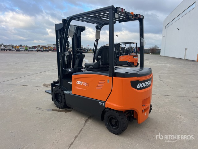 2023 Doosan B35X-7 PLUS 3500 kg Chariot Elevateur Elect ... Electric Forklift - Pirun elektrik: foto 4 2023 Doosan B35X-7 PLUS 3500 kg Chariot Elevateur Elect ... Electric Forklift - Pirun elektrik: foto 4