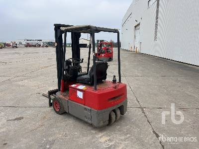 FENWICK E14 1210 kg Chariot Elevateur Elect ... - Pirun elektrik: foto 3 FENWICK E14 1210 kg Chariot Elevateur Elect ... - Pirun elektrik: foto 3