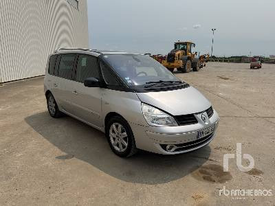 RENAULT ESPACE 2.0DCI Automobile - Veturë: foto 4 RENAULT ESPACE 2.0DCI Automobile - Veturë: foto 4