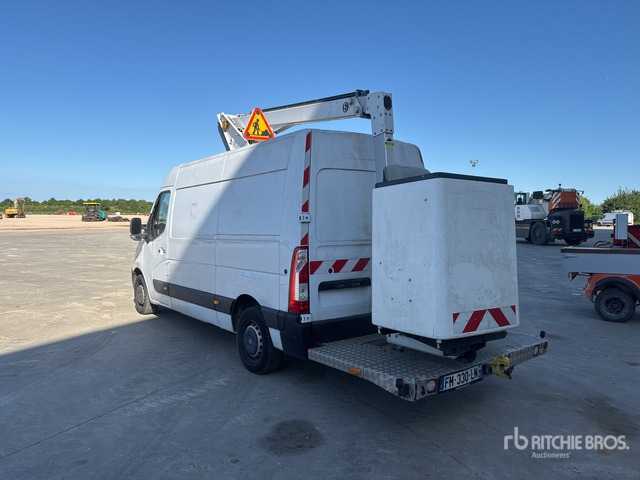 Renault Master Camion ? godets - Platformë ajrore e montuar në kamion: foto 3 Renault Master Camion ? godets - Platformë ajrore e montuar në kamion: foto 3