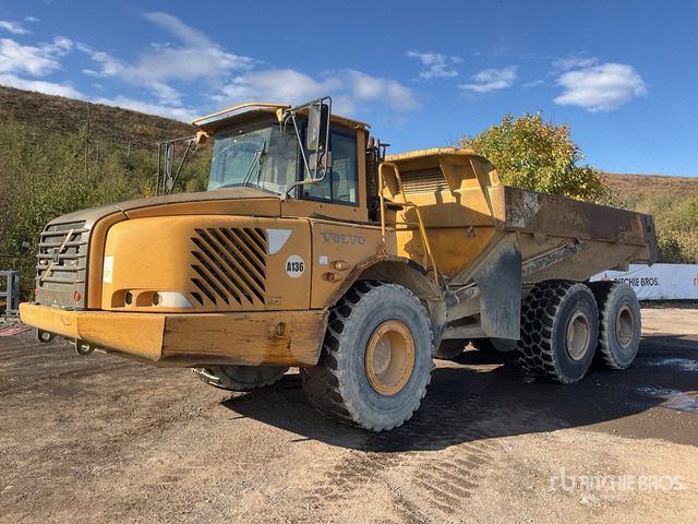 2004 Volvo A25D 6x6 Articulated Dump Truck - Shkarkues teleskopik: foto 2 2004 Volvo A25D 6x6 Articulated Dump Truck - Shkarkues teleskopik: foto 2