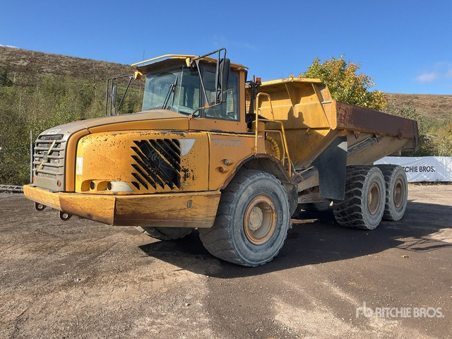 2005 Volvo A30D 6x6 Articulated Dump Truck - Shkarkues teleskopik: foto 2 2005 Volvo A30D 6x6 Articulated Dump Truck - Shkarkues teleskopik: foto 2