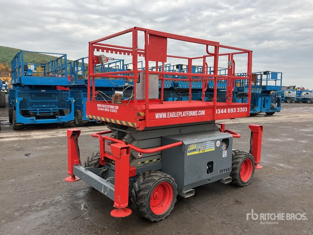 2011 Skyjack SJ6832 RT 4x4 Diesel Scissor Lift - Ngritës gërshërë: foto 3 2011 Skyjack SJ6832 RT 4x4 Diesel Scissor Lift - Ngritës gërshërë: foto 3