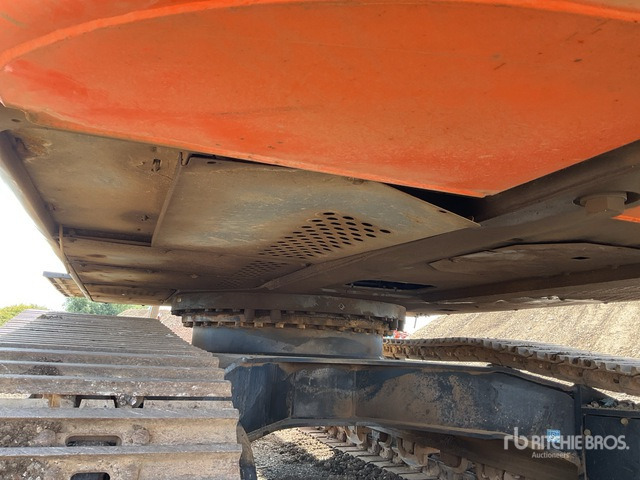 2012 Hitachi ZX350LC-5B Telescopic Excavator Tracked Excavator - Ekskavator me zinxhirë: foto 5 2012 Hitachi ZX350LC-5B Telescopic Excavator Tracked Excavator - Ekskavator me zinxhirë: foto 5
