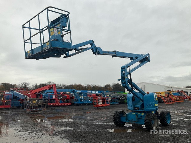 2013 Genie Z45/25J 4WD Diesel Articulating Boom Lift - Krah me çernjerë: foto 1 2013 Genie Z45/25J 4WD Diesel Articulating Boom Lift - Krah me çernjerë: foto 1