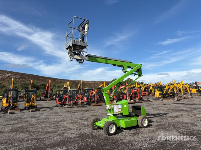 2013 Nifty-Lift HR12NDE 2WD Hybrid Articulating Boom Lift - Krah me çernjerë: foto 1 2013 Nifty-Lift HR12NDE 2WD Hybrid Articulating Boom Lift - Krah me çernjerë: foto 1