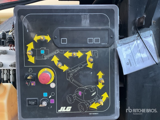 2014 JLG 450AJ 4WD Diesel Articulating Boom Lift - Krah me çernjerë: foto 5 2014 JLG 450AJ 4WD Diesel Articulating Boom Lift - Krah me çernjerë: foto 5