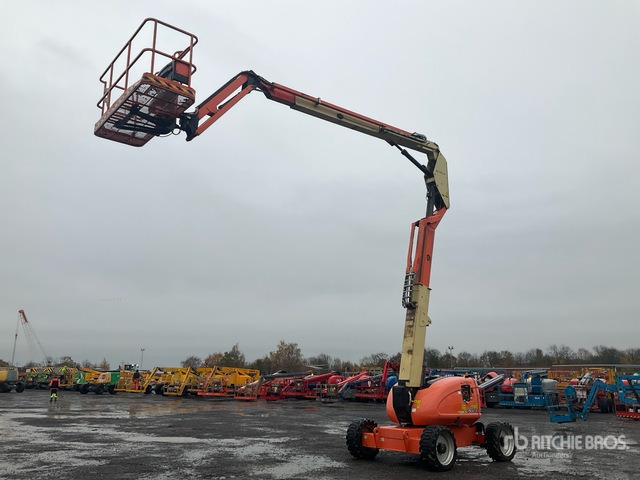 2014 JLG 600AJ 4WD Diesel Articulating Boom Lift - Krah me çernjerë: foto 1 2014 JLG 600AJ 4WD Diesel Articulating Boom Lift - Krah me çernjerë: foto 1
