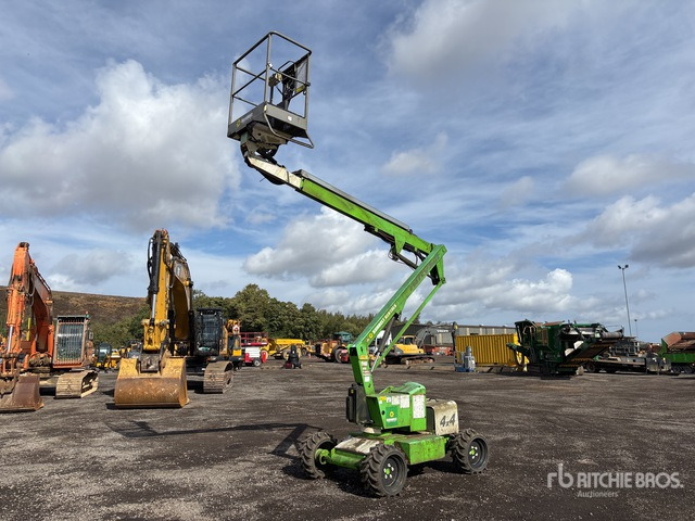2014 Nifty-Lift HR12D 4WD Hybrid Articulating Boom Lift - Krah me çernjerë: foto 2 2014 Nifty-Lift HR12D 4WD Hybrid Articulating Boom Lift - Krah me çernjerë: foto 2