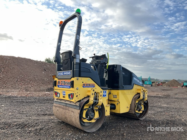 2015 Bomag 120AD-5 Double Drum Roller - Rul: foto 4 2015 Bomag 120AD-5 Double Drum Roller - Rul: foto 4