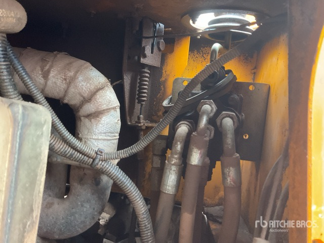 2015 Terex TA6 6 ton 4x4 Dumper - Minshkarkues: foto 5 2015 Terex TA6 6 ton 4x4 Dumper - Minshkarkues: foto 5