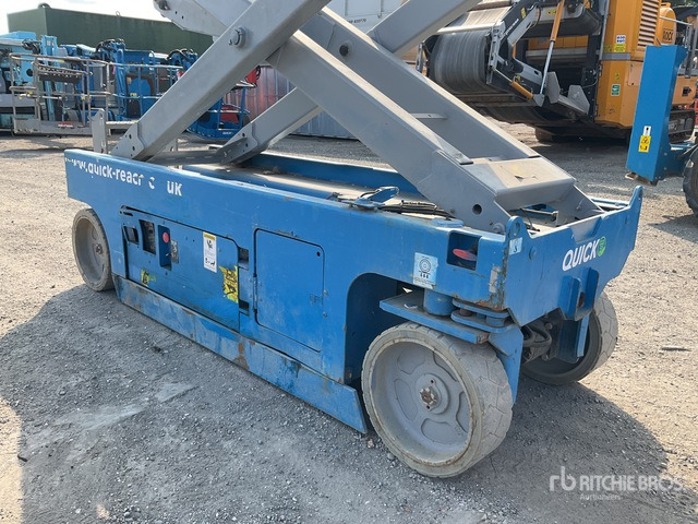 2016 Genie GS2032 Diesel Scissor Lift - Ngritës gërshërë: foto 4 2016 Genie GS2032 Diesel Scissor Lift - Ngritës gërshërë: foto 4