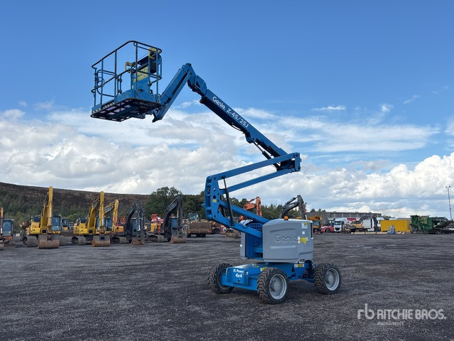 2018 Genie Z45/25J 4WD Diesel Articulating Boom Lift - Krah me çernjerë: foto 1 2018 Genie Z45/25J 4WD Diesel Articulating Boom Lift - Krah me çernjerë: foto 1