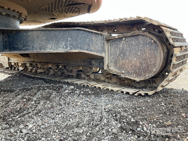 2018 Hitachi ZX225USLC-6 Tracked Excavator - Ekskavator me zinxhirë: foto 5 2018 Hitachi ZX225USLC-6 Tracked Excavator - Ekskavator me zinxhirë: foto 5