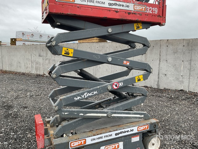 2018 Skyjack SJIII3219 2018 Skyjack SJ3219 Scissor Lift Scissor Lift - Ngritës gërshërë: foto 5 2018 Skyjack SJIII3219 2018 Skyjack SJ3219 Scissor Lift Scissor Lift - Ngritës gërshërë: foto 5