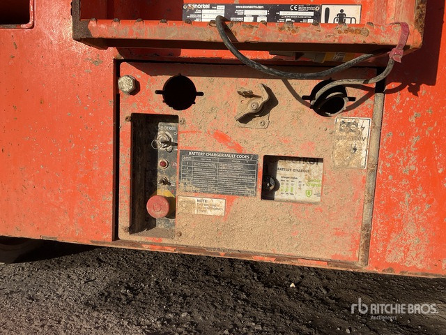 2018 Snorkel S4726E Electric Scissor Lift - Ngritës gërshërë: foto 5 2018 Snorkel S4726E Electric Scissor Lift - Ngritës gërshërë: foto 5