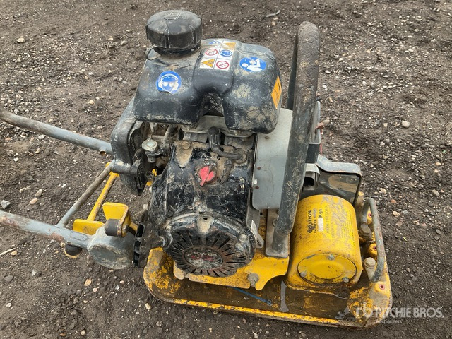 Wacker Neuson VP1030 Vibratory Plate Compactor - Pllakë vibratori: foto 5 Wacker Neuson VP1030 Vibratory Plate Compactor - Pllakë vibratori: foto 5