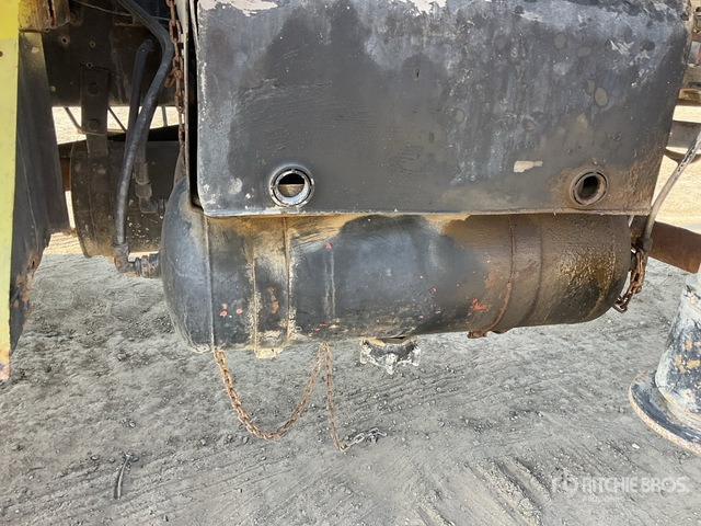 1996 Iveco PM 14522 Knuckle Boom on 4x4 Flatbed Truck with Crane - Kamion me karroceri të hapur, Kamion me vinç: foto 4 1996 Iveco PM 14522 Knuckle Boom on 4x4 Flatbed Truck with Crane - Kamion me karroceri të hapur, Kamion me vinç: foto 4