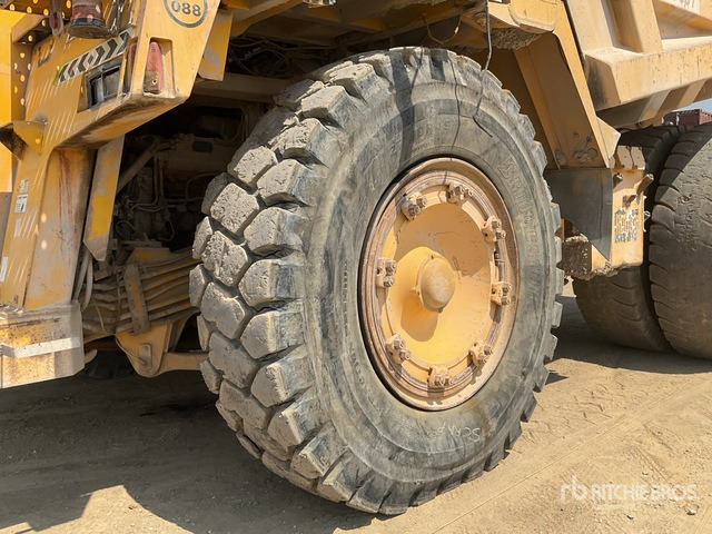 2001 Komatsu HD785-5 - Shkarkues i palëvizshëm: foto 5 2001 Komatsu HD785-5 - Shkarkues i palëvizshëm: foto 5