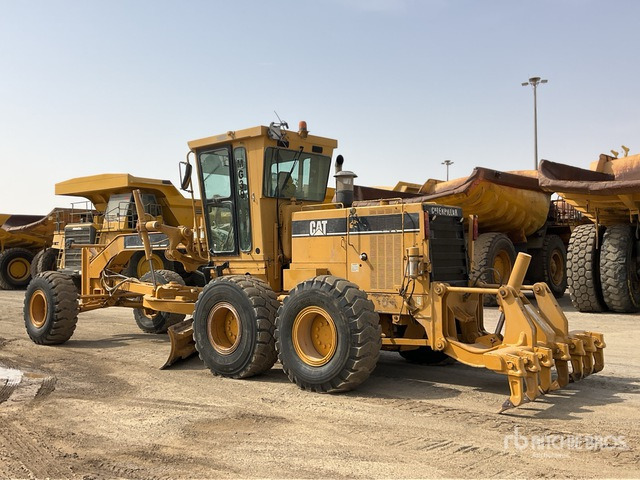 2002 Cat 14H - Makinë niveluese: foto 4 2002 Cat 14H - Makinë niveluese: foto 4