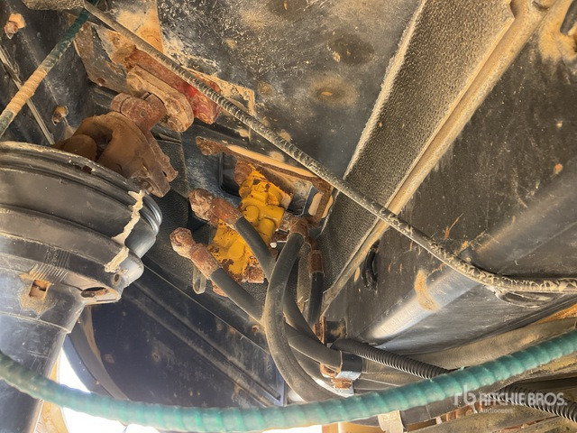 2003 Cat 966G Series II Wheel Loader - Fadrom me goma: foto 4 2003 Cat 966G Series II Wheel Loader - Fadrom me goma: foto 4