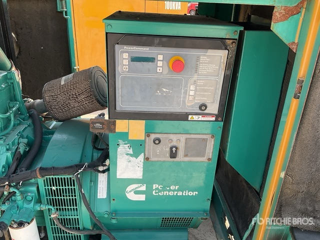 2005 Cummins 100 kVA Skid-Mounted Generator Set - Set gjeneratori: foto 5 2005 Cummins 100 kVA Skid-Mounted Generator Set - Set gjeneratori: foto 5