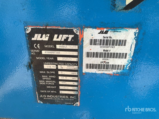 2005 JLG 800AJ 4WD Diesel Articulating Boom Lift - Krah me çernjerë: foto 2 2005 JLG 800AJ 4WD Diesel Articulating Boom Lift - Krah me çernjerë: foto 2