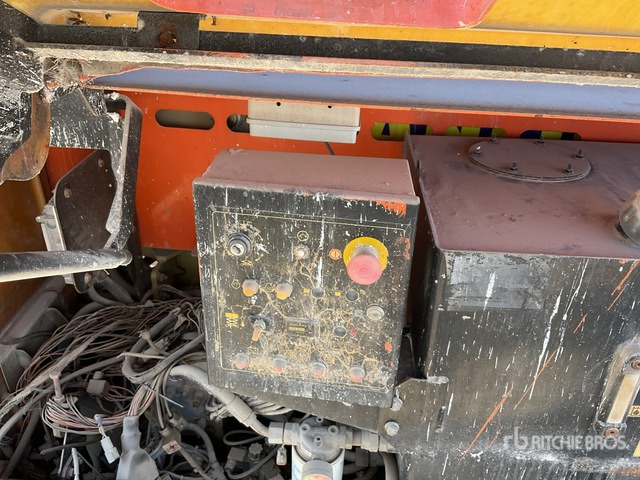 2007 JLG 4394RT 4x4 Diesel (Inoperable) Scissor Lift - Ngritës gërshërë: foto 5 2007 JLG 4394RT 4x4 Diesel (Inoperable) Scissor Lift - Ngritës gërshërë: foto 5