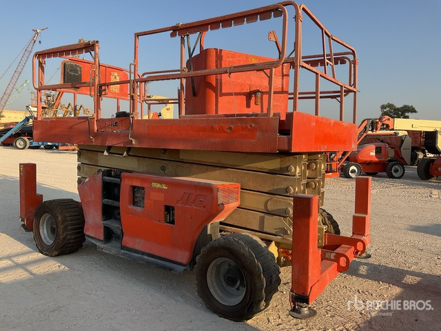 2007 JLG 4394RT 4x4 Diesel (Inoperable) Scissor Lift - Ngritës gërshërë: foto 2 2007 JLG 4394RT 4x4 Diesel (Inoperable) Scissor Lift - Ngritës gërshërë: foto 2