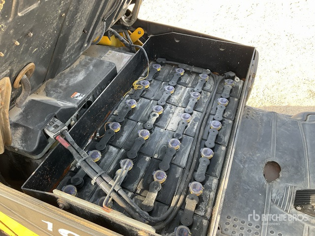 2007 Komatsu FB10-12 1 ton Electric Forklift - Pirun elektrik: foto 5 2007 Komatsu FB10-12 1 ton Electric Forklift - Pirun elektrik: foto 5