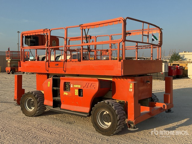 2008 JLG 3394RT 4x4 Diesel Scissor Lift - Ngritës gërshërë: foto 2 2008 JLG 3394RT 4x4 Diesel Scissor Lift - Ngritës gërshërë: foto 2