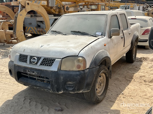 2008 Nissan 4x4 Crew Cab (Inoperable) Pickup - Pick up: foto 2 2008 Nissan 4x4 Crew Cab (Inoperable) Pickup - Pick up: foto 2