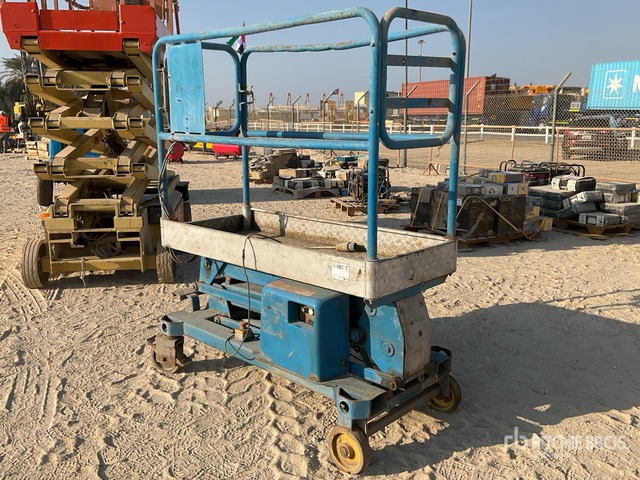 2008 Power Towers 6 mtr Vertical Mast Lift - Ngritës me direk vertikal: foto 1 2008 Power Towers 6 mtr Vertical Mast Lift - Ngritës me direk vertikal: foto 1