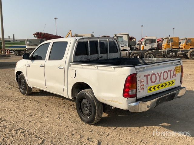 2008 Toyota Hilux 4x2 Crew Cab Pickup - Pick up: foto 4 2008 Toyota Hilux 4x2 Crew Cab Pickup - Pick up: foto 4