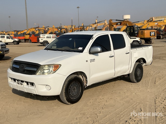 2008 Toyota Hilux 4x2 Crew Cab Pickup - Pick up: foto 1 2008 Toyota Hilux 4x2 Crew Cab Pickup - Pick up: foto 1